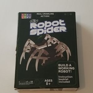 DIY Robot Spider Model Kit NWT